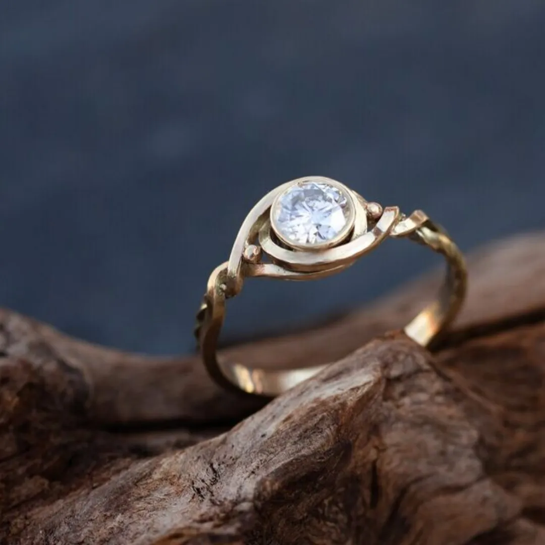 /public/photos/live/Solitaire Round Moissanite Celtic Engagement Ring 691 (4).webp